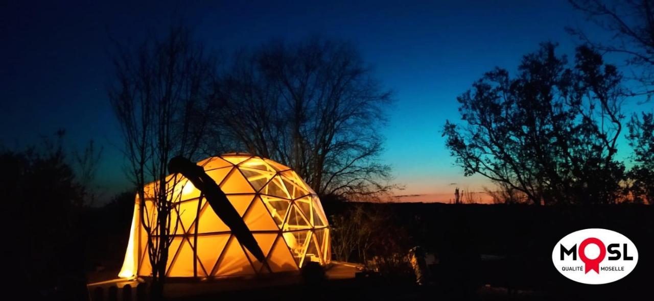 Le Dome Aux Oiseaux Hotel Bérig-Vintrange Exterior foto