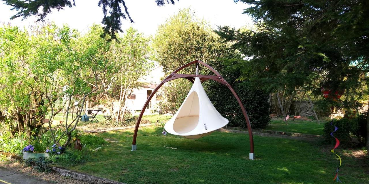 Le Dome Aux Oiseaux Hotel Bérig-Vintrange Exterior foto